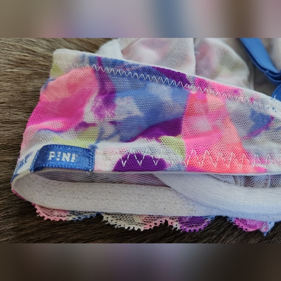 VICTORIA'S SECRET PINK colorful bra in size 34B - Picture 5 of 7